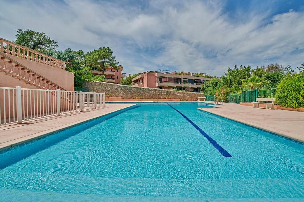 Sunrise -Swimming-Pool-Saint-Tropez Center-Parking Daire Dış mekan fotoğraf